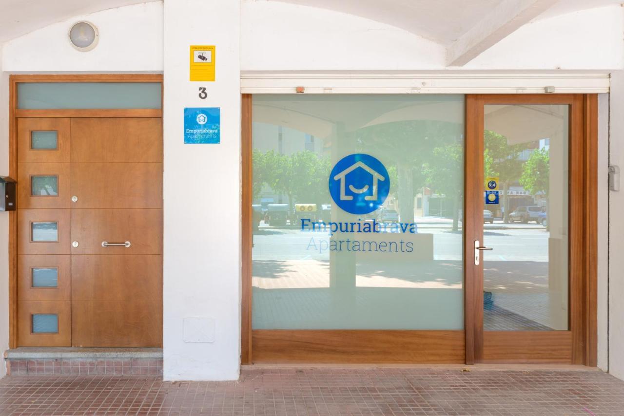 Empuriabrava Apartaments No 5 Eksteriør billede